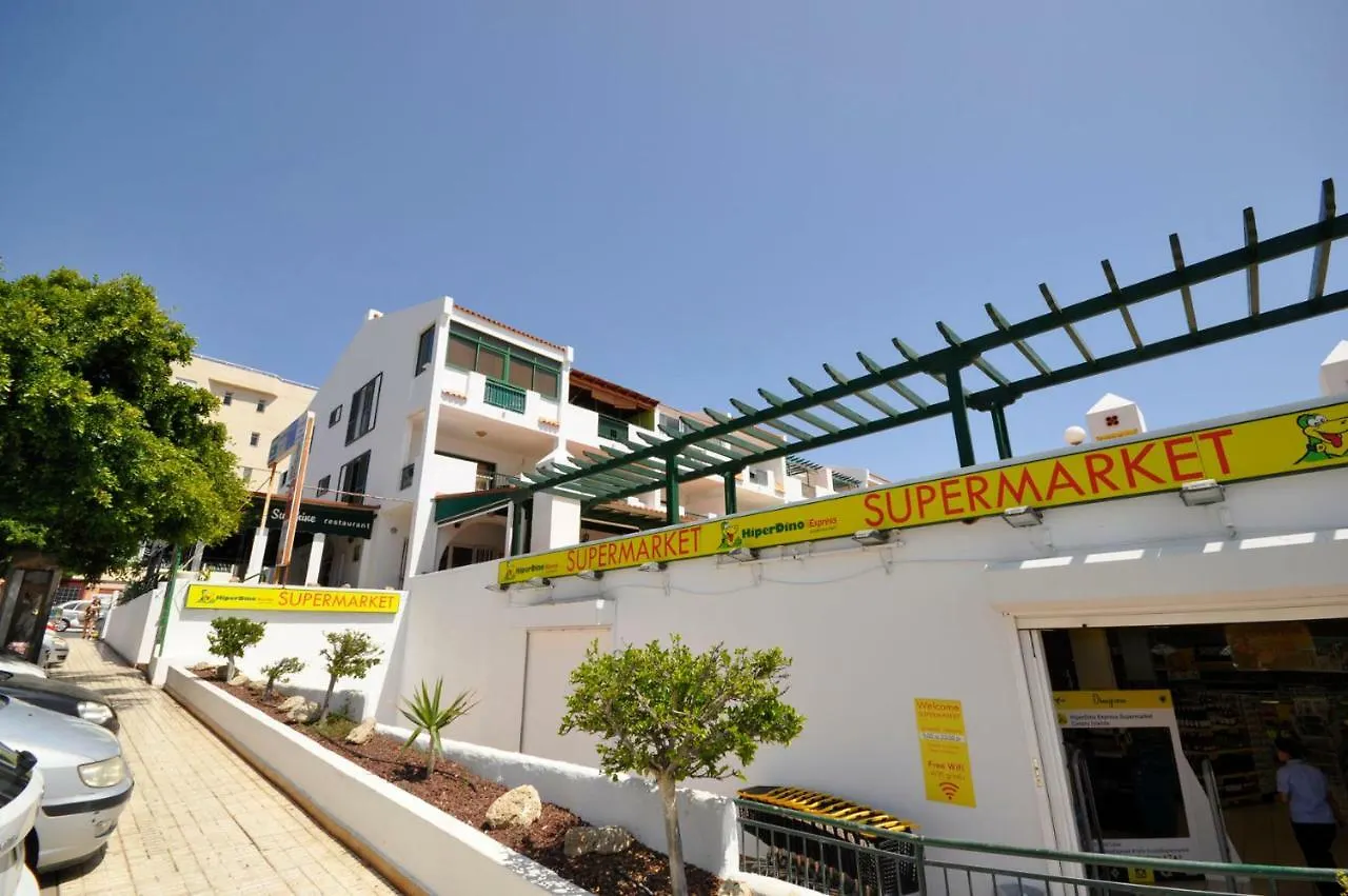 Esmeralda Callao Salvaje Apartment