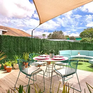 https://casa-mimar-acogedora-moderna-terraza-y-wifi.hotelsfuerteventura.org